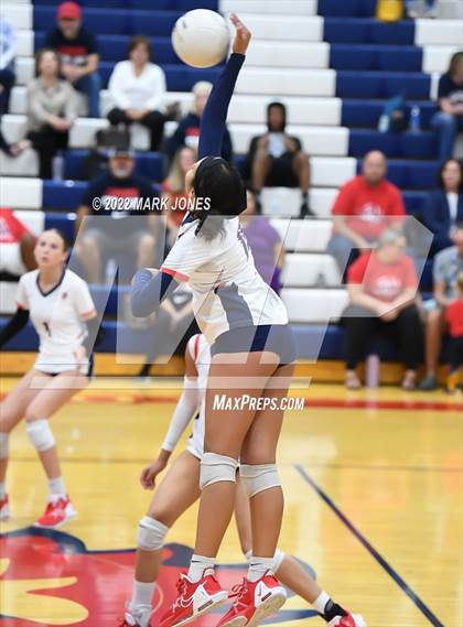 Thumbnail 3 in Centennial vs. Westview - AIA 5A Play-In photogallery.