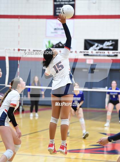 Thumbnail 2 in Centennial vs. Westview - AIA 5A Play-In photogallery.