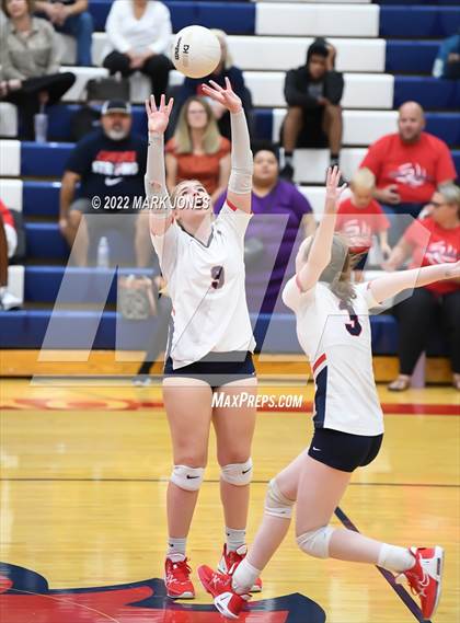 Thumbnail 2 in Centennial vs. Westview - AIA 5A Play-In photogallery.