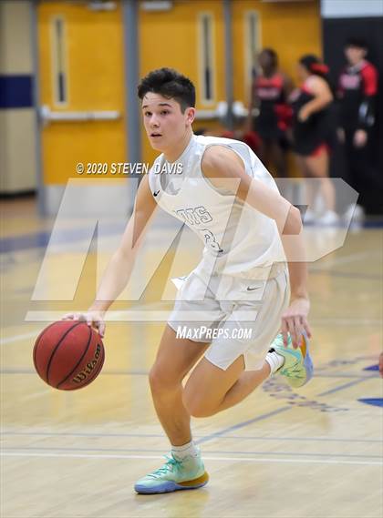 Thumbnail 3 in Dysart @ Mesquite (AIA 4A Round 1 Playoff) photogallery.