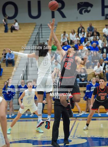 Thumbnail 3 in Dysart @ Mesquite (AIA 4A Round 1 Playoff) photogallery.