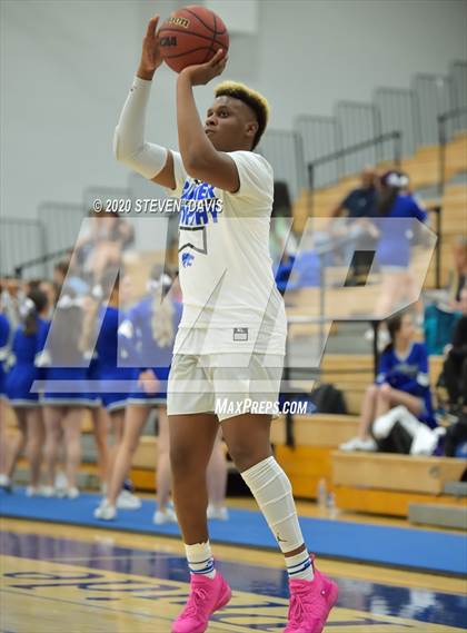 Thumbnail 3 in Dysart @ Mesquite (AIA 4A Round 1 Playoff) photogallery.