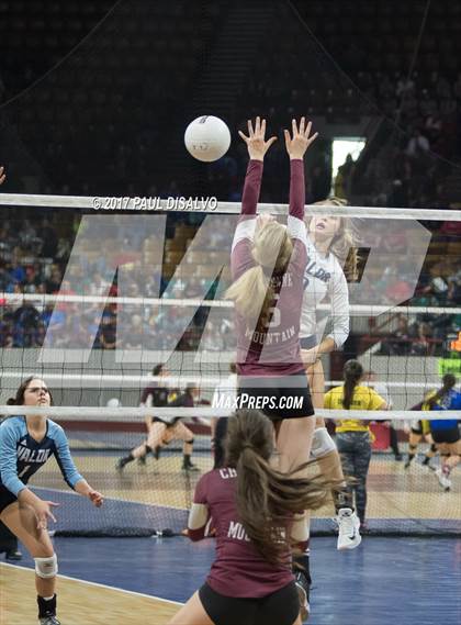 Thumbnail 1 in Valor Christian vs. Cheyenne Mountain (CHSAA 4A Pool Play) photogallery.