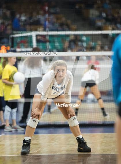 Thumbnail 2 in Valor Christian vs. Cheyenne Mountain (CHSAA 4A Pool Play) photogallery.