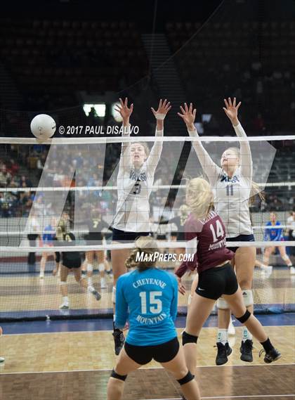 Thumbnail 3 in Valor Christian vs. Cheyenne Mountain (CHSAA 4A Pool Play) photogallery.