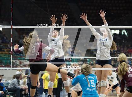 Thumbnail 3 in Valor Christian vs. Cheyenne Mountain (CHSAA 4A Pool Play) photogallery.