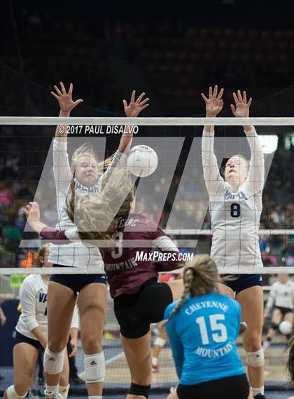 Thumbnail 1 in Valor Christian vs. Cheyenne Mountain (CHSAA 4A Pool Play) photogallery.