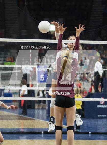 Thumbnail 3 in Valor Christian vs. Cheyenne Mountain (CHSAA 4A Pool Play) photogallery.