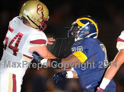 Thumbnail 2 in Bellevue vs. Oaks Christian (Mission Viejo Football Classic) photogallery.