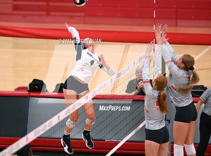 Thumbnail 1 in Sierra Canyon @ Mater Dei (CIF-SS D1 Semi-Final) photogallery.