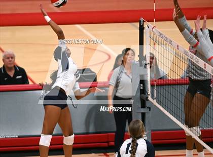 Thumbnail 1 in Sierra Canyon @ Mater Dei (CIF-SS D1 Semi-Final) photogallery.