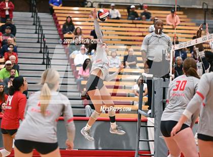 Thumbnail 2 in Sierra Canyon @ Mater Dei (CIF-SS D1 Semi-Final) photogallery.
