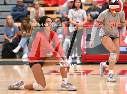 Thumbnail 1 in Sierra Canyon @ Mater Dei (CIF-SS D1 Semi-Final) photogallery.