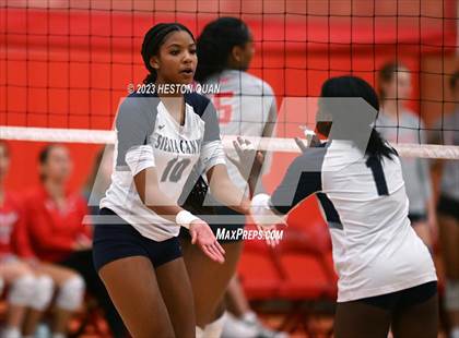 Thumbnail 3 in Sierra Canyon @ Mater Dei (CIF-SS D1 Semi-Final) photogallery.