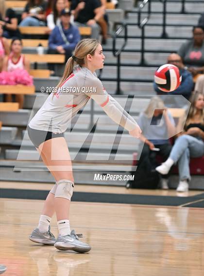 Thumbnail 3 in Sierra Canyon @ Mater Dei (CIF-SS D1 Semi-Final) photogallery.