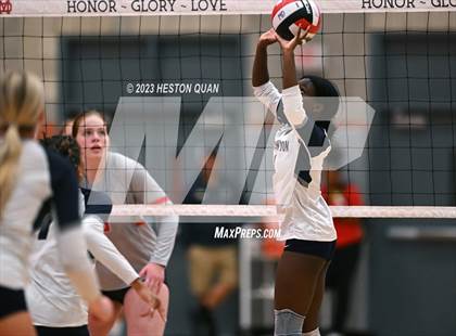 Thumbnail 2 in Sierra Canyon @ Mater Dei (CIF-SS D1 Semi-Final) photogallery.