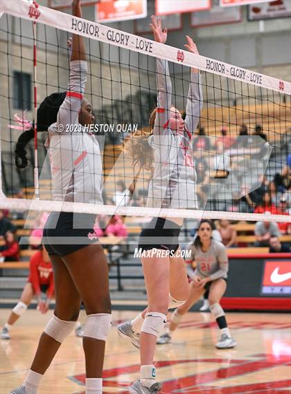Thumbnail 2 in Sierra Canyon @ Mater Dei (CIF-SS D1 Semi-Final) photogallery.