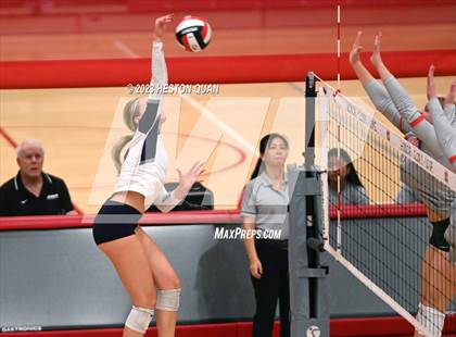 Thumbnail 1 in Sierra Canyon @ Mater Dei (CIF-SS D1 Semi-Final) photogallery.