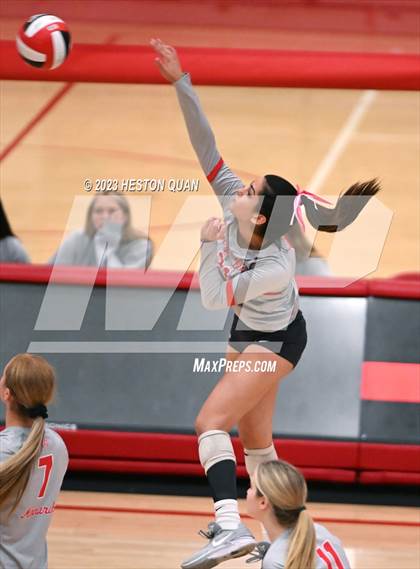 Thumbnail 3 in Sierra Canyon @ Mater Dei (CIF-SS D1 Semi-Final) photogallery.