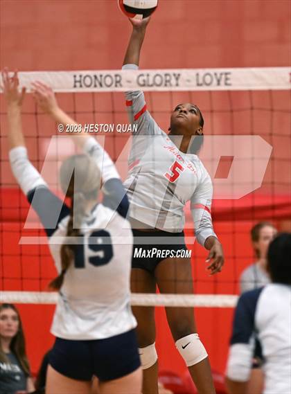 Thumbnail 2 in Sierra Canyon @ Mater Dei (CIF-SS D1 Semi-Final) photogallery.