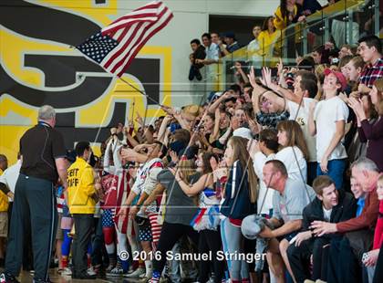 Thumbnail 3 in Saint Francis vs. Serra photogallery.