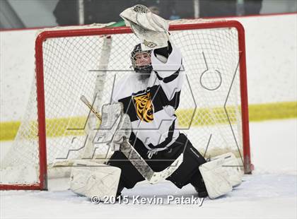 Thumbnail 3 in East Catholic @ Daniel Hand photogallery.