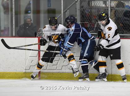Thumbnail 3 in East Catholic @ Daniel Hand photogallery.