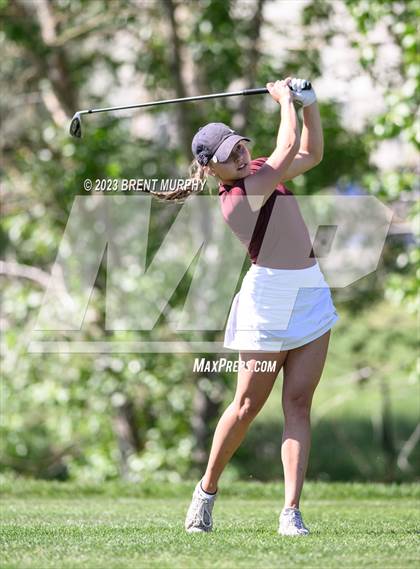 Thumbnail 2 in CHSAA 4A State Championship - Day 1 photogallery.