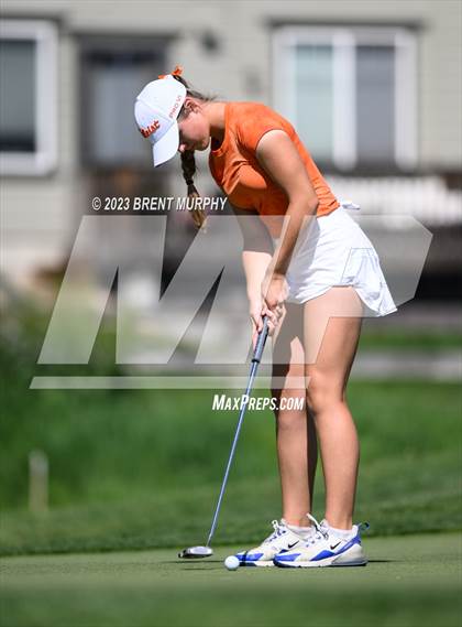 Thumbnail 1 in CHSAA 4A State Championship - Day 1 photogallery.