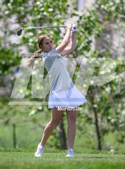 Thumbnail 3 in CHSAA 4A State Championship - Day 1 photogallery.