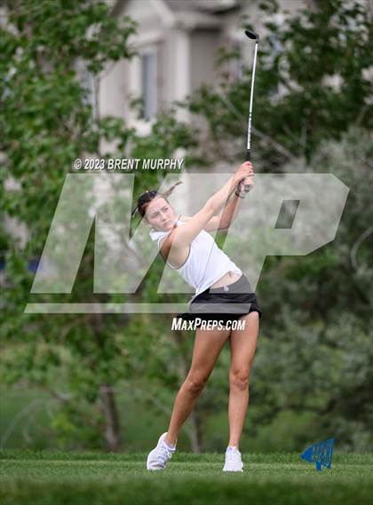 Thumbnail 2 in CHSAA 4A State Championship - Day 1 photogallery.