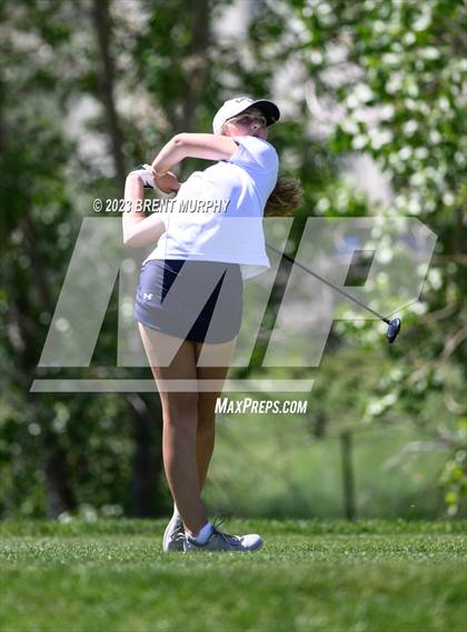 Thumbnail 3 in CHSAA 4A State Championship - Day 1 photogallery.