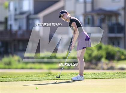 Thumbnail 3 in CHSAA 4A State Championship - Day 1 photogallery.