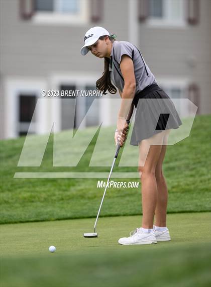 Thumbnail 3 in CHSAA 4A State Championship - Day 1 photogallery.