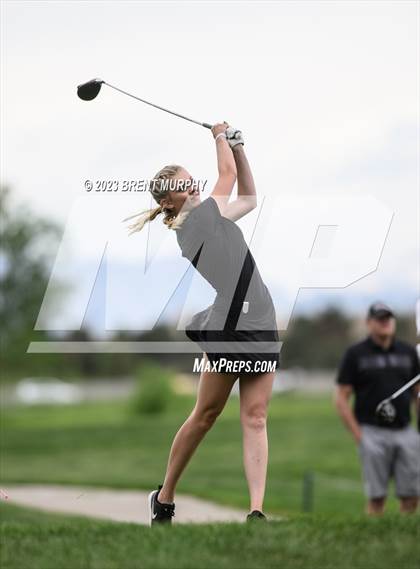 Thumbnail 3 in CHSAA 4A State Championship - Day 1 photogallery.