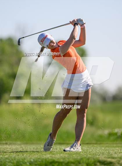 Thumbnail 1 in CHSAA 4A State Championship - Day 1 photogallery.