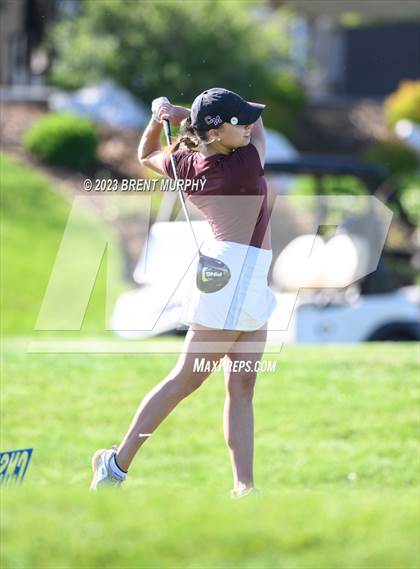 Thumbnail 2 in CHSAA 4A State Championship - Day 1 photogallery.
