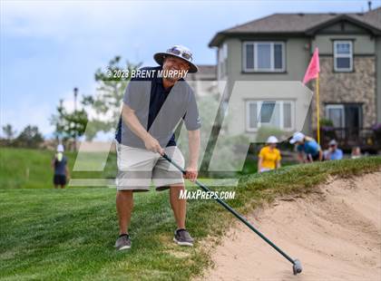 Thumbnail 3 in CHSAA 4A State Championship - Day 1 photogallery.