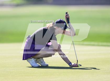 Thumbnail 3 in CHSAA 4A State Championship - Day 1 photogallery.