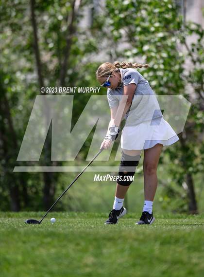 Thumbnail 1 in CHSAA 4A State Championship - Day 1 photogallery.
