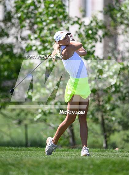 Thumbnail 3 in CHSAA 4A State Championship - Day 1 photogallery.