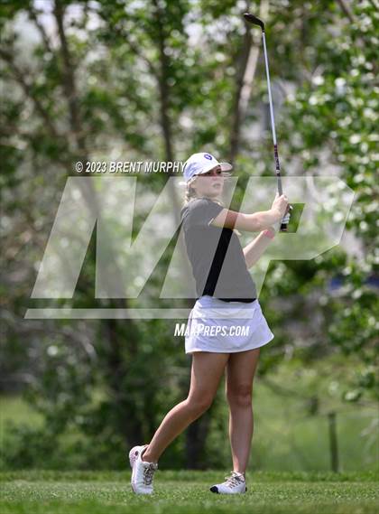 Thumbnail 3 in CHSAA 4A State Championship - Day 1 photogallery.
