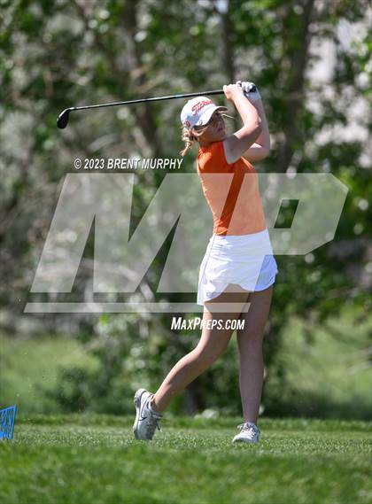 Thumbnail 3 in CHSAA 4A State Championship - Day 1 photogallery.