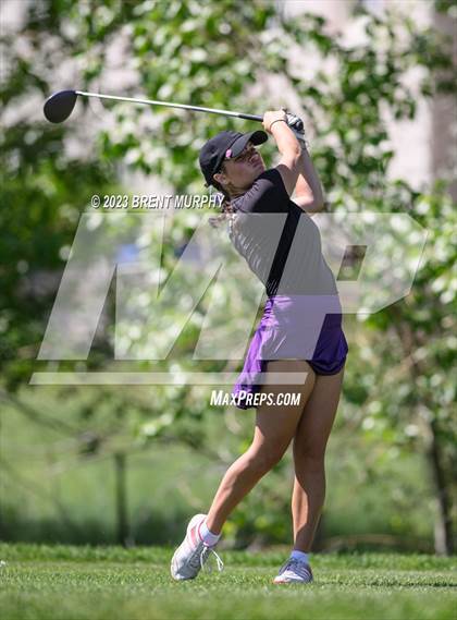 Thumbnail 3 in CHSAA 4A State Championship - Day 1 photogallery.