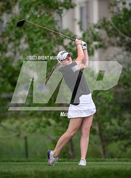 Thumbnail 3 in CHSAA 4A State Championship - Day 1 photogallery.