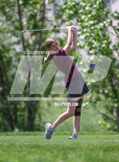 Thumbnail 2 in CHSAA 4A State Championship - Day 1 photogallery.