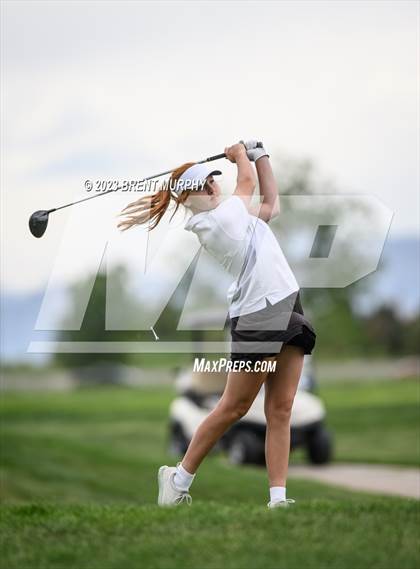 Thumbnail 2 in CHSAA 4A State Championship - Day 1 photogallery.