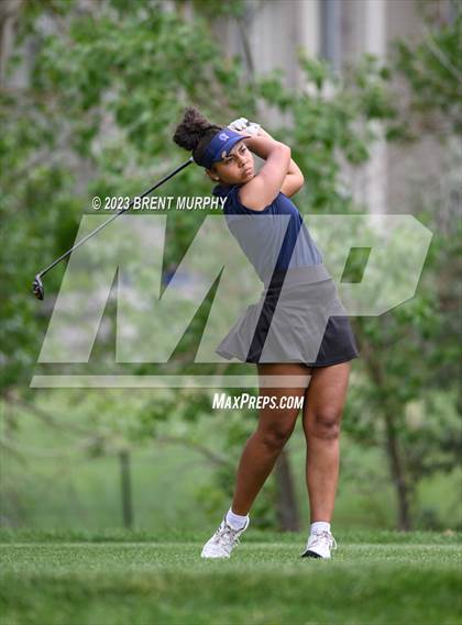 Thumbnail 3 in CHSAA 4A State Championship - Day 1 photogallery.