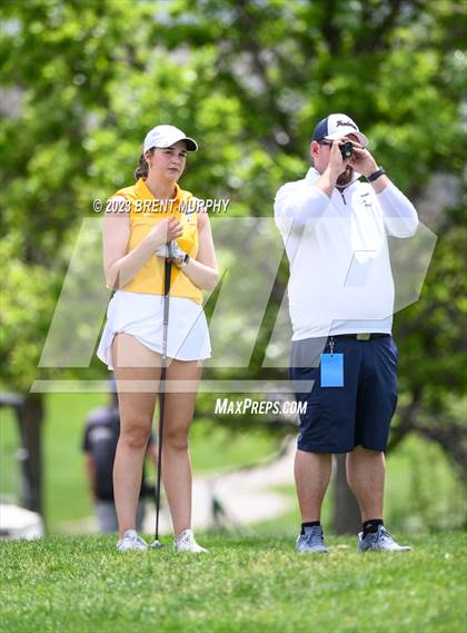 Thumbnail 2 in CHSAA 4A State Championship - Day 1 photogallery.