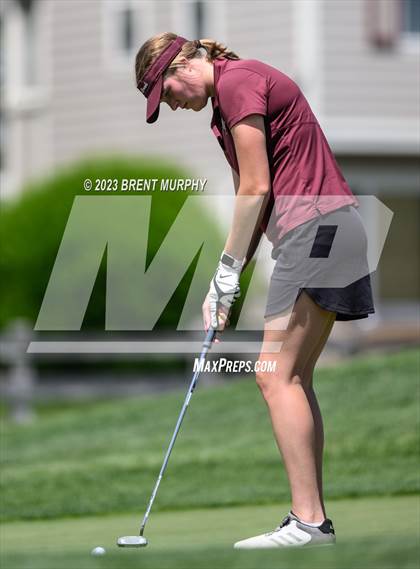 Thumbnail 1 in CHSAA 4A State Championship - Day 1 photogallery.